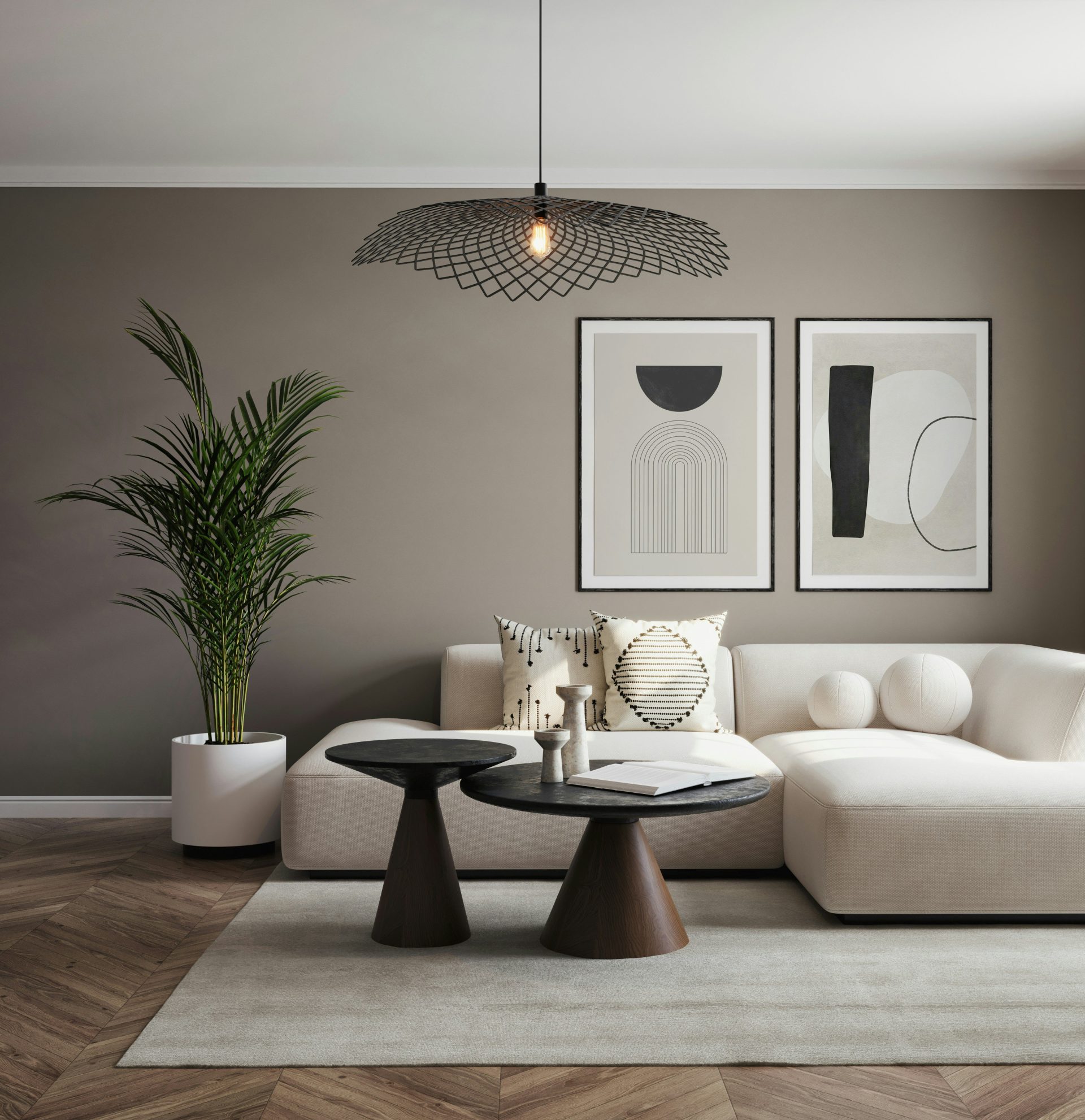 Ein Wohnzimmer mit einem weißen Sofa und einem Tisch